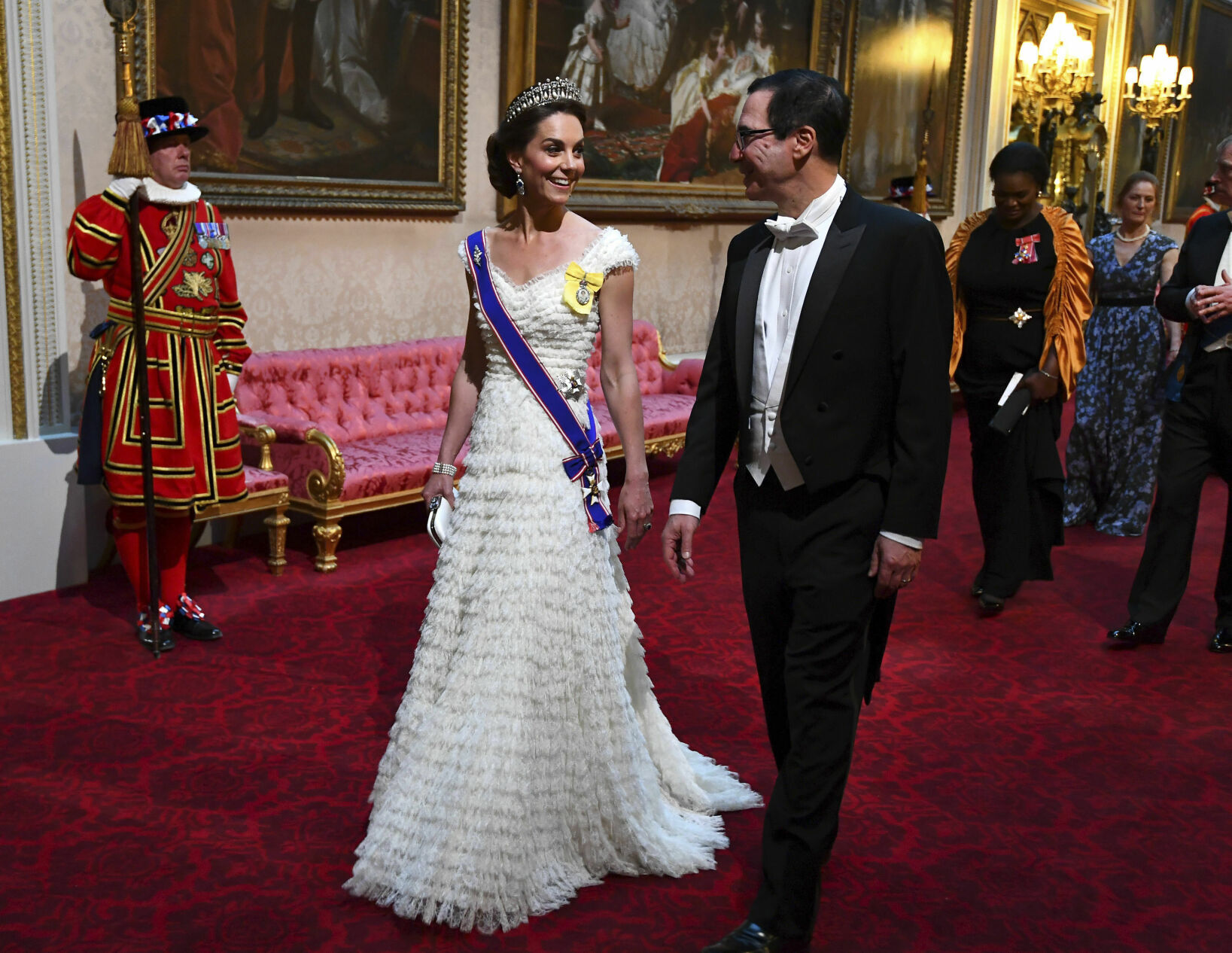 Britain Kate Turns 40